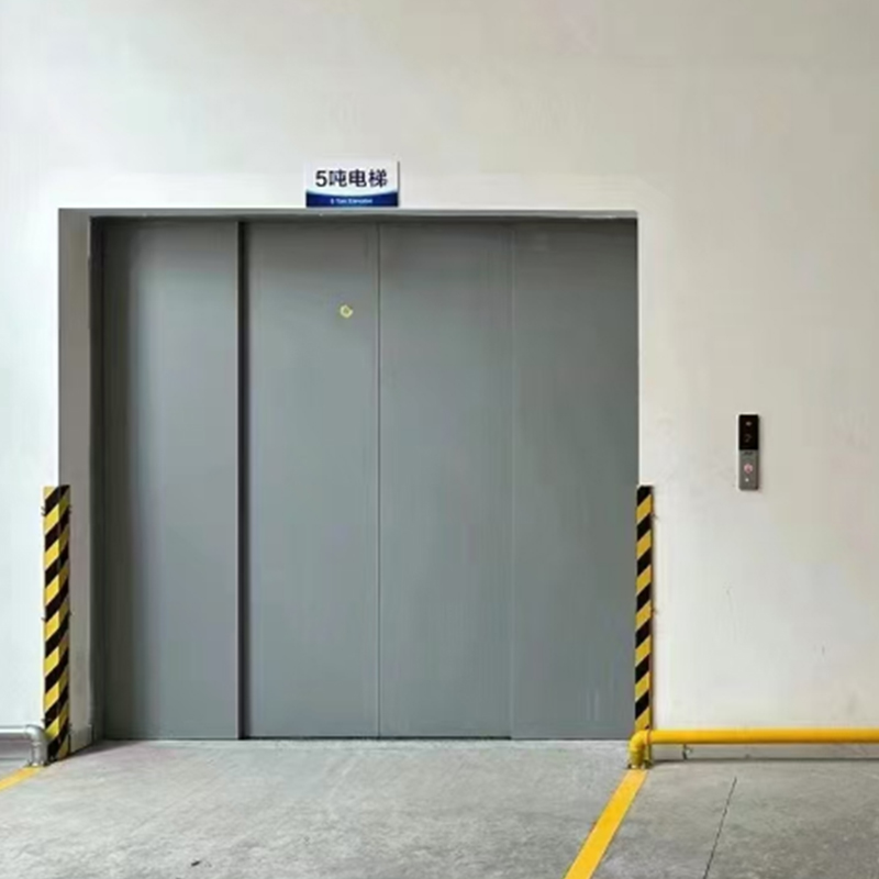 牽引貨物エレベーター